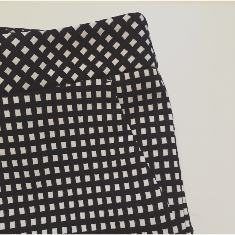 Black & White Columnist Pant